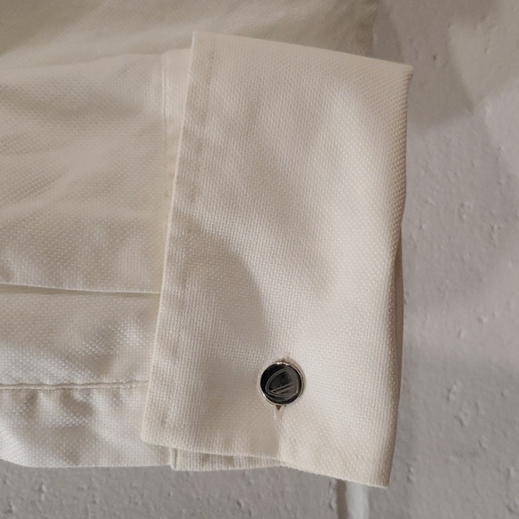 Banana Repiblic Slim Fit Cufflink White Dress Shirt - Picture 3 of 4